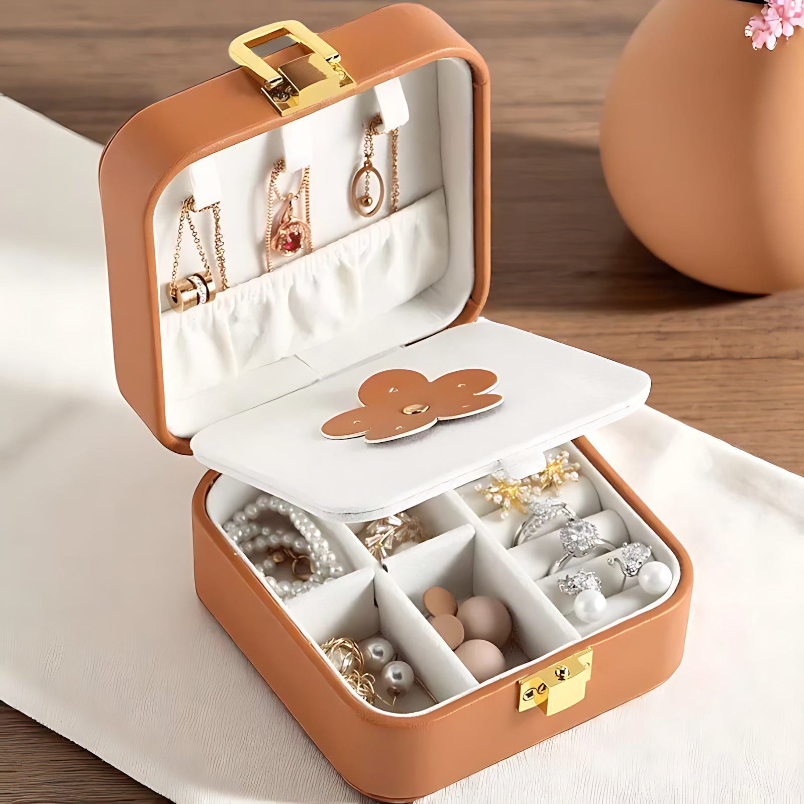 Petite Boîte à bijoux de Voyage Fleur - leportebijoux.fr