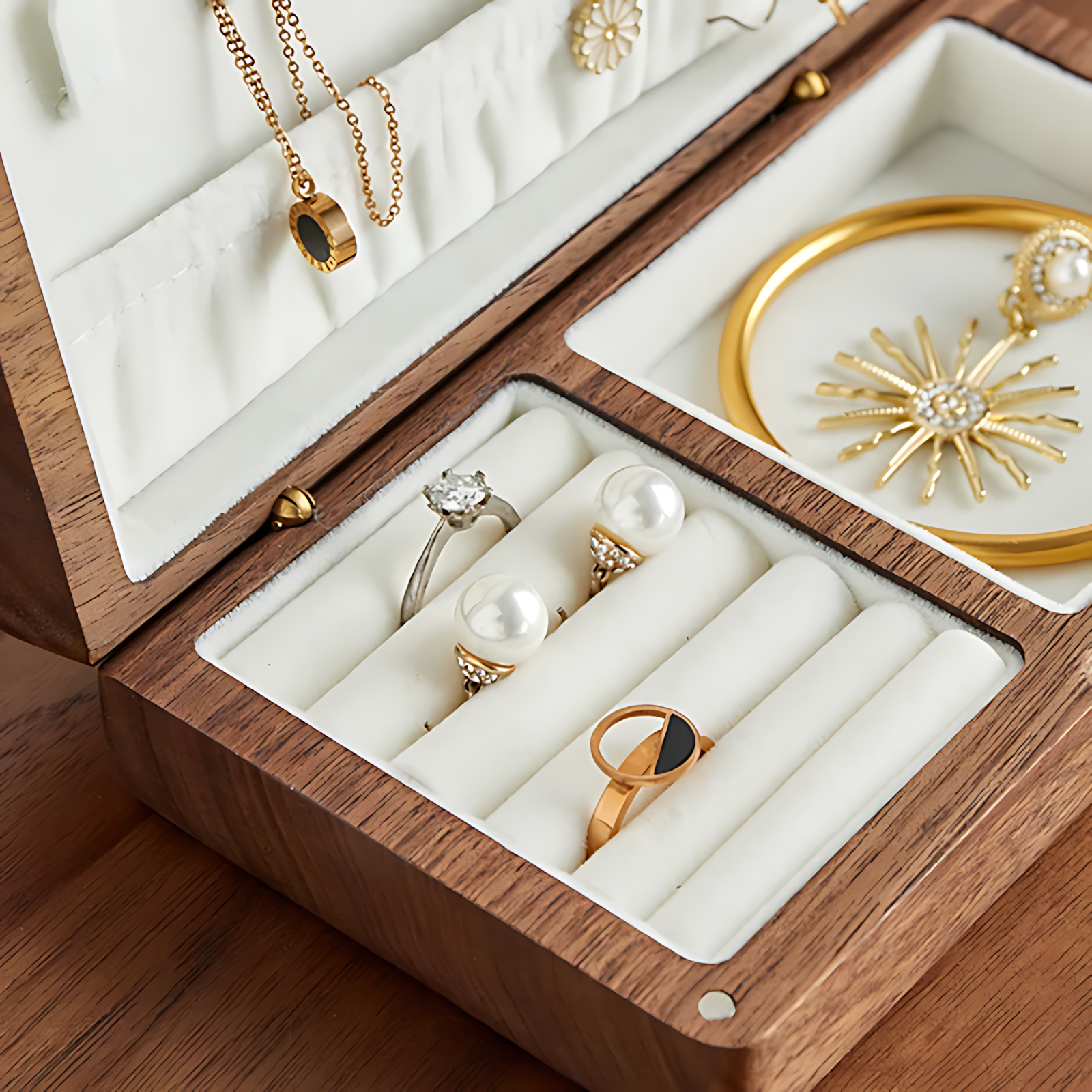 Petite Boîte à Bijoux en bois