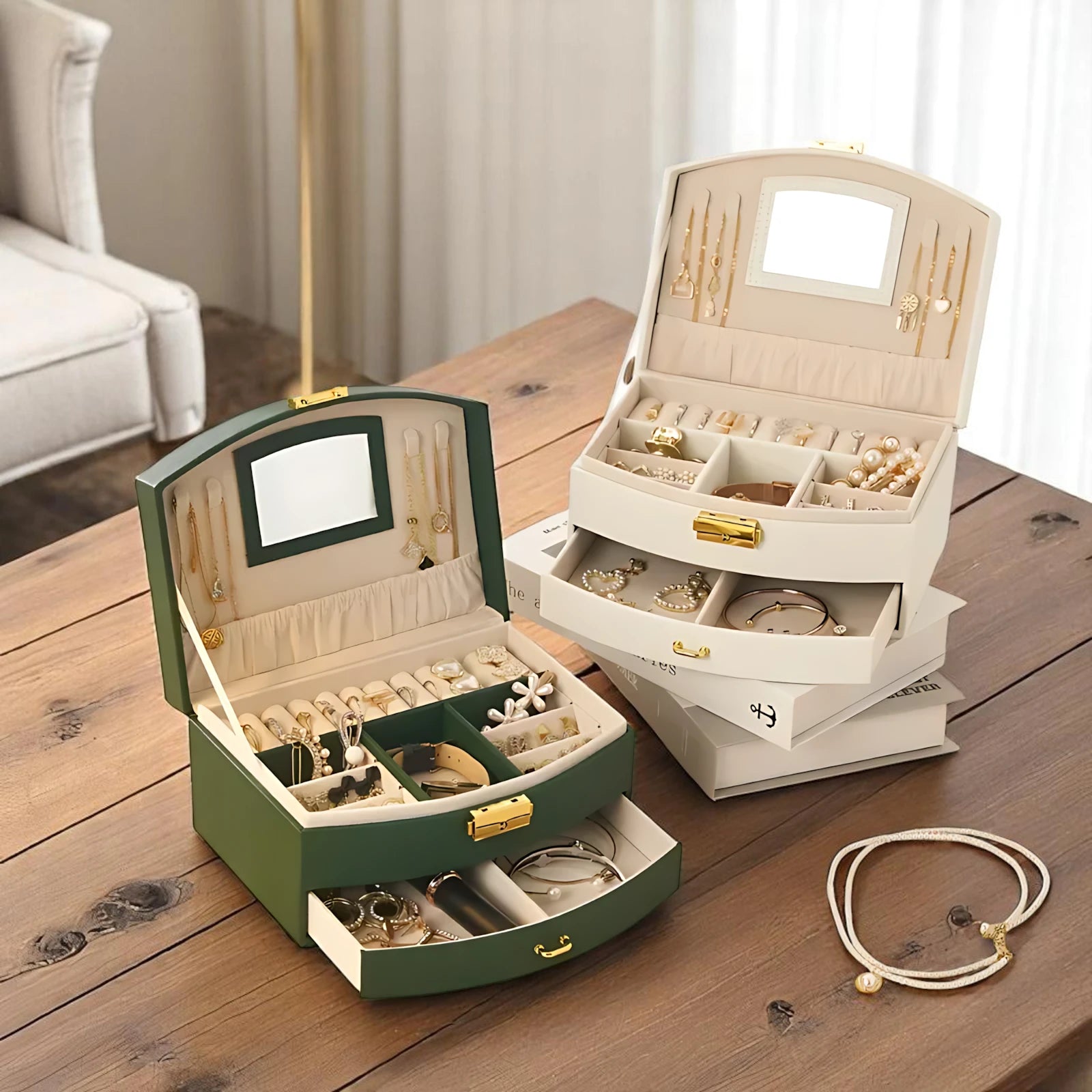Belle Boîte à bijoux avec Miroir